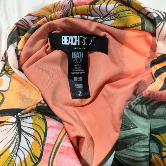 Beach riot highway tropical bikini - Picture 6 of 9